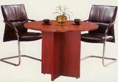 Prime Wildbirne Cherry Round Table